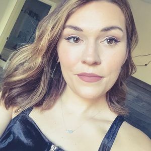 Meet the Posher! 🤍